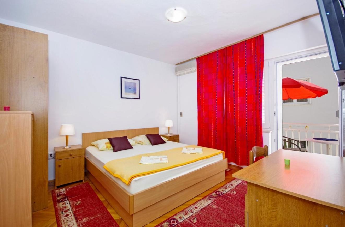 Villa Antonia Baška Voda Buitenkant foto